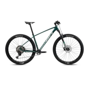Bicicleta BH Expert 5.0 2024 talla M en exposición sobre fondo blanco