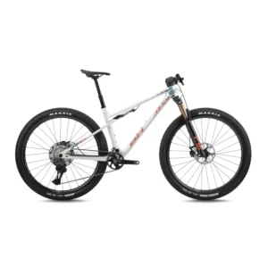 Bicicleta MTB doble suspensión BH Lynx SLS 8.0 sobre fondo blanco